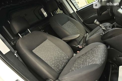 Opel Combo Life 2014 - фото 30