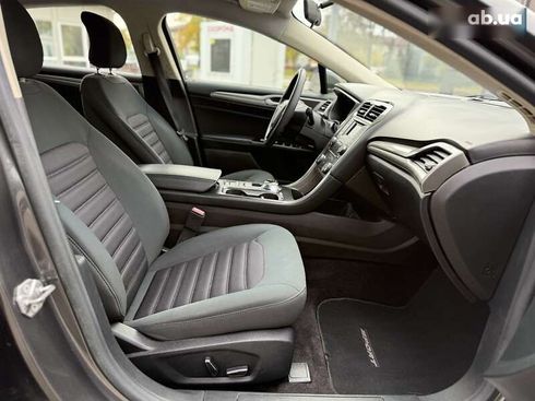 Ford Fusion 2017 - фото 11