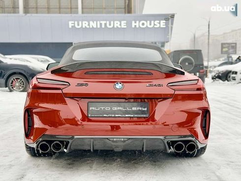 BMW Z4 2019 - фото 9