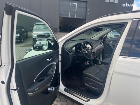 Hyundai Grand Santa Fe 2019 белый - фото 26