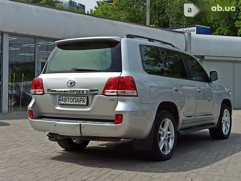 Toyota Land Cruiser 2007 - фото 7