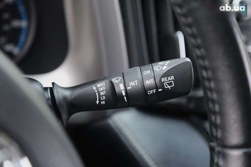 Toyota RAV4 2017 - фото 25
