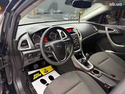 Opel Astra 2010 - фото 24