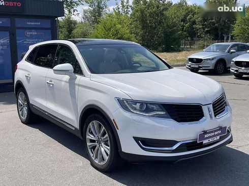 Lincoln MKX 2017 - фото 4
