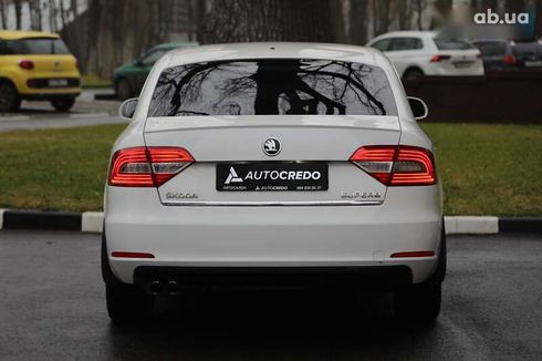 Skoda Superb 2013 - фото 5