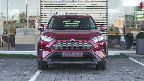 Toyota RAV4 2022 - фото 5