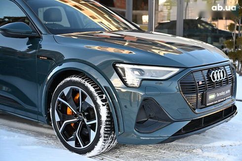 Audi e-tron S 2021 - фото 12