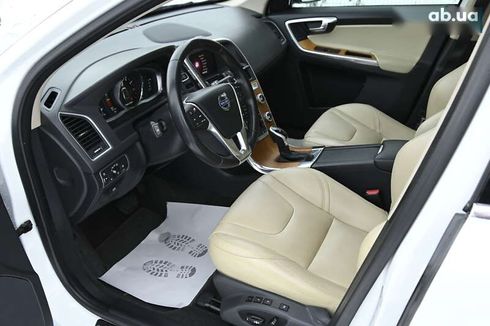 Volvo XC60 2017 - фото 21