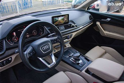 Audi Q5 2017 - фото 12