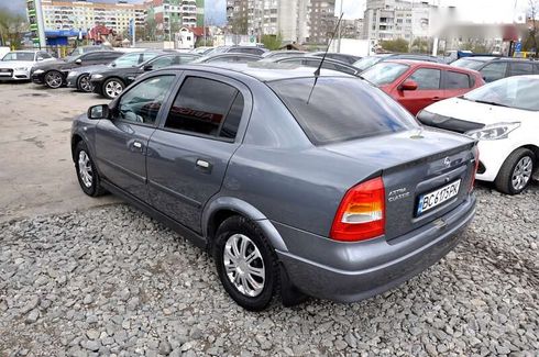 Opel Astra 2007 - фото 11