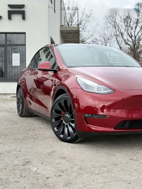 Tesla Model Y 2024 - фото 8