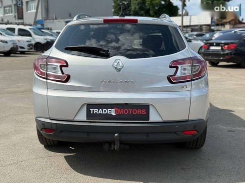 Renault Megane 2013 - фото 8
