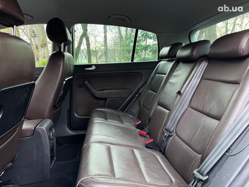 Volkswagen Golf Plus 2011 коричневый - фото 22