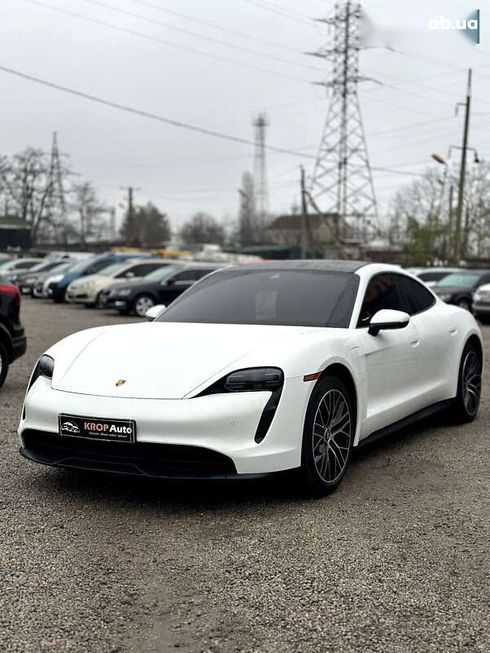 Porsche Taycan 2021 - фото 2