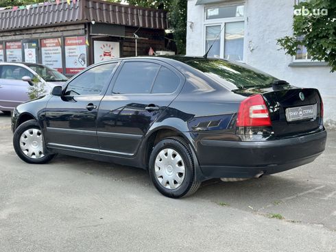 Skoda Octavia 2006 черный - фото 7