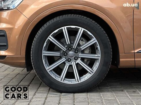 Audi Q7 2017 - фото 11