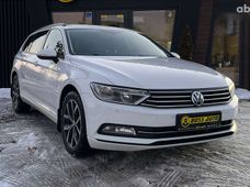 Продаж вживаних Volkswagen Passat 2017 року в Коломиї - купити на Автобазарі