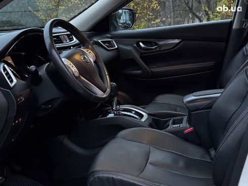 Nissan Rogue 2016 белый - фото 29