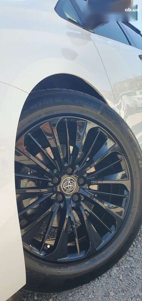 Toyota Sienna 2016 - фото 6
