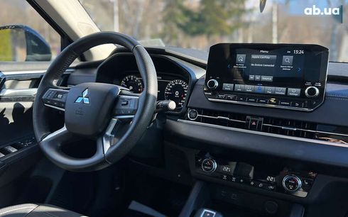 Mitsubishi Outlander 2023 - фото 20