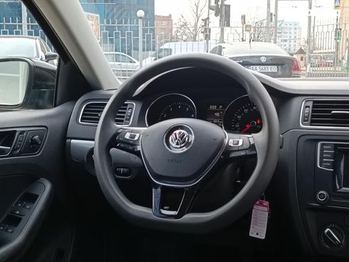 Volkswagen Jetta 2017 черный - фото 23