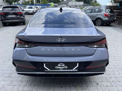 Hyundai Elantra 2024 - фото 19