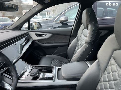 Audi SQ7 2020 - фото 26