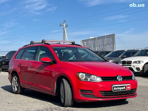 Volkswagen Golf Variant 2015 красный - фото 11