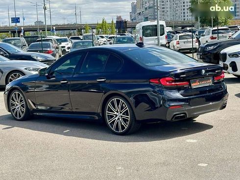 BMW 5 серия 2017 - фото 16