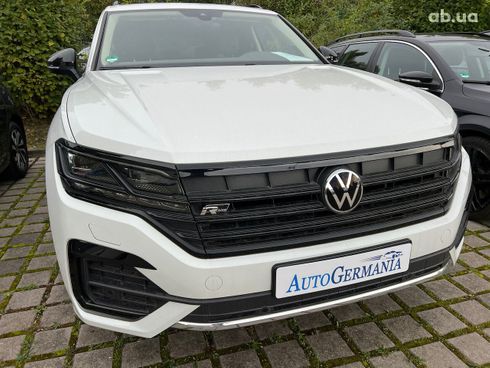 Volkswagen Touareg 2022 - фото 2