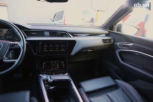 Audi E-Tron 2019 - фото 15