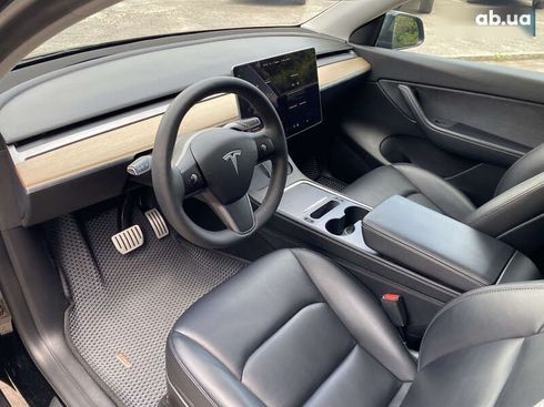 Tesla Model Y 2021 - фото 15
