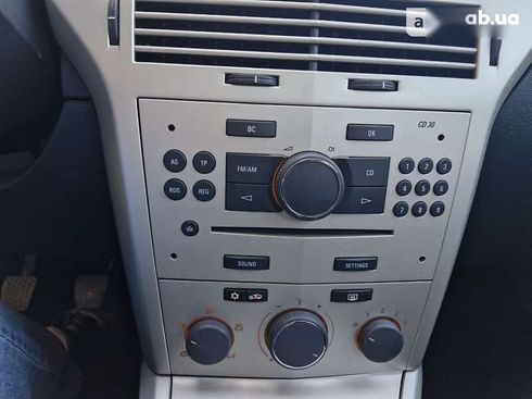 Opel Astra 2008 - фото 20