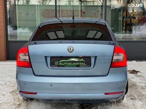 Skoda Octavia 2010 - фото 9