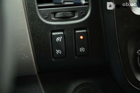 Renault Trafic 2016 - фото 17