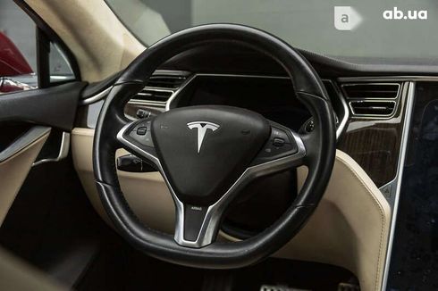 Tesla Model S 2012 - фото 17