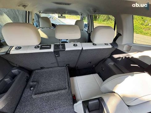 Volkswagen Tiguan 2018 - фото 17