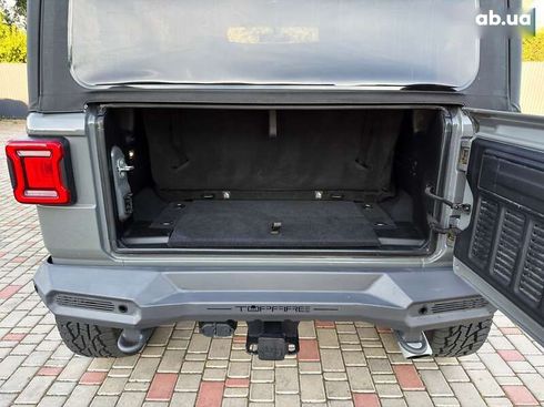 Jeep Wrangler 2018 - фото 25