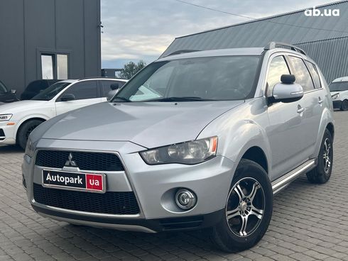 Mitsubishi Outlander 2012 серый - фото 2
