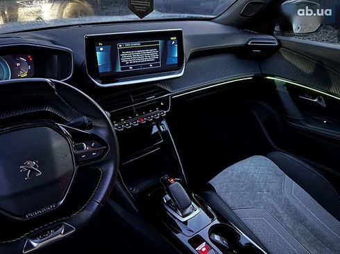 Peugeot e-2008 2020 - фото 17