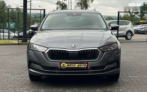 Skoda Octavia 2023 - фото 2
