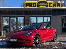 Продаж вживаних Tesla Model 3 - купити на Автобазарі