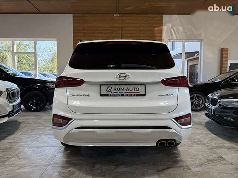 Hyundai Santa Fe 2020 - фото 9