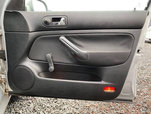 Volkswagen Golf 2000 серый - фото 18