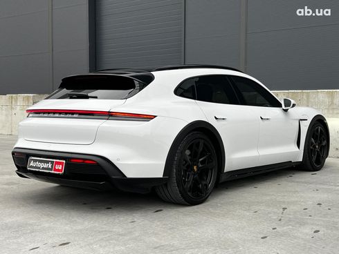 Porsche Taycan 2021 белый - фото 25