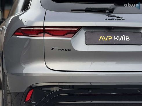 Jaguar F-Pace 2023 - фото 11