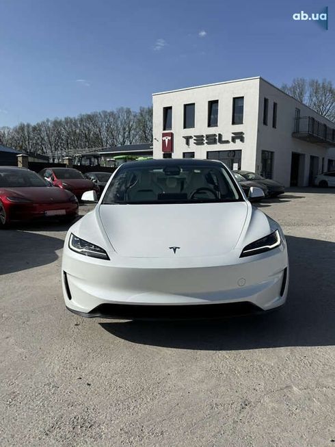 Tesla Model 3 2024 - фото 8