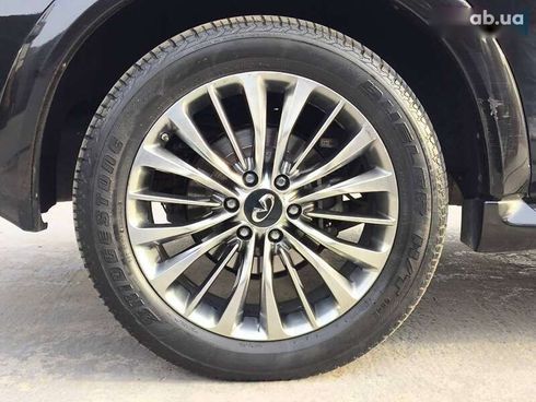Infiniti QX80 2018 - фото 13