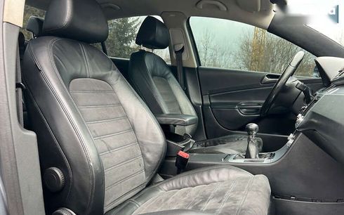 Volkswagen Passat 2010 - фото 17