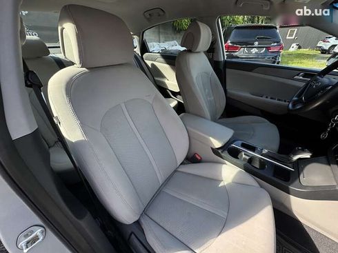 Hyundai Sonata 2016 - фото 26